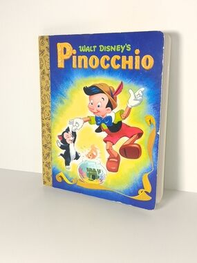 Disney Pinocchio Blue Yellow Red Children's Book